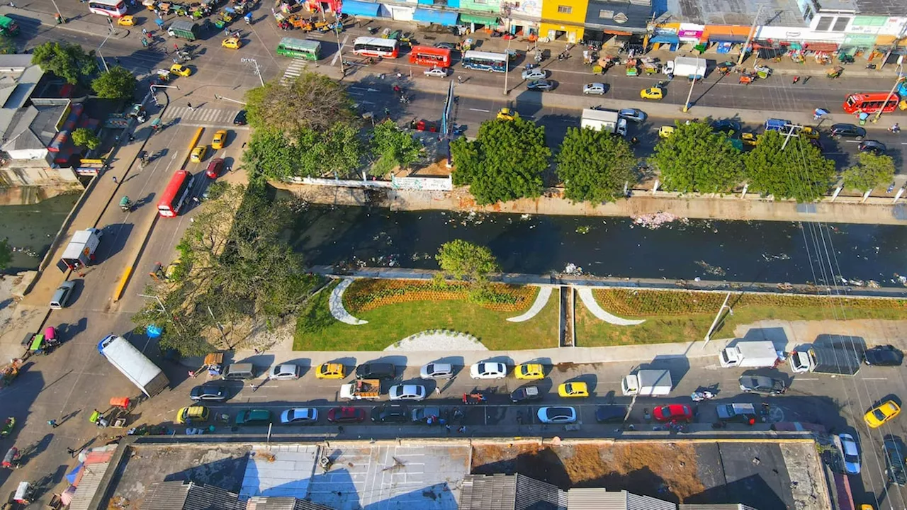 Distrito avanza en recuperación de la calle 10 en Barranquillita: van tres mil metros transformados