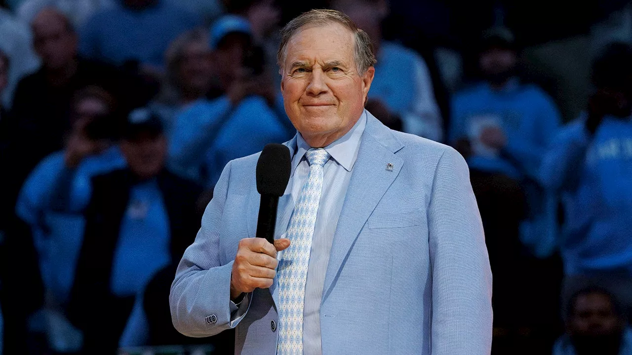 Bill Belichick Wins Over UNC Students with Pizza Night Ahead of Coaching Debut