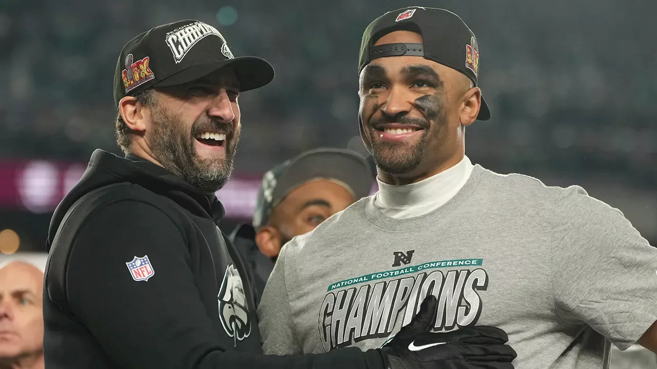 Eagles' Jalen Hurts addresses infamous 'straightjacket' comment directed at coach Nick Sirianni