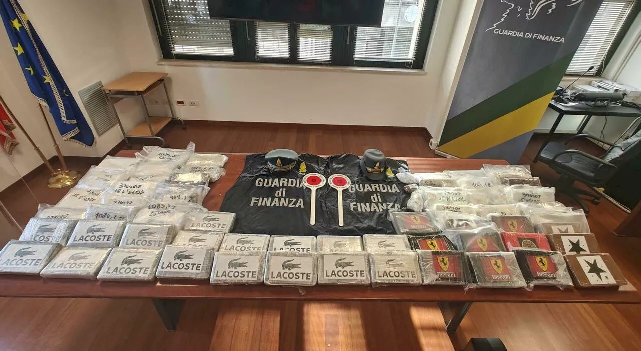 Foligno, ristoratore del centro storico arrestato con 65 chli di cocaina