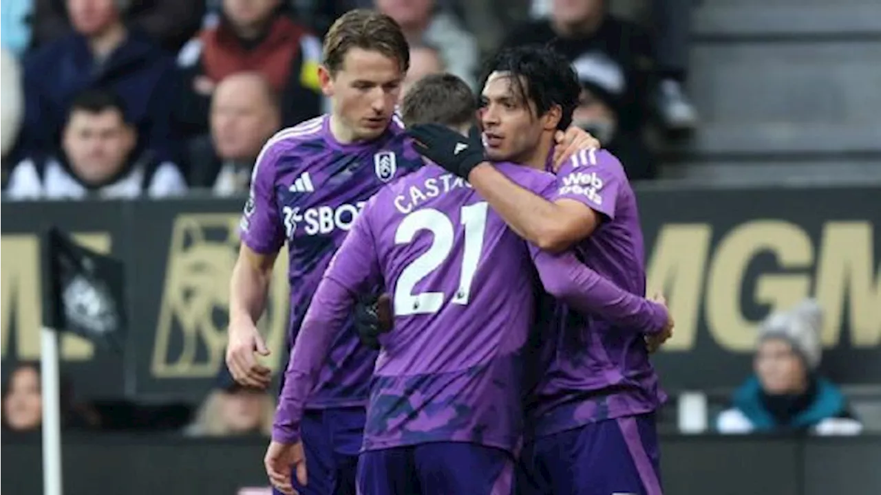 Raúl Jiménez anota en la victoria de Fulham sobre el Newcastle