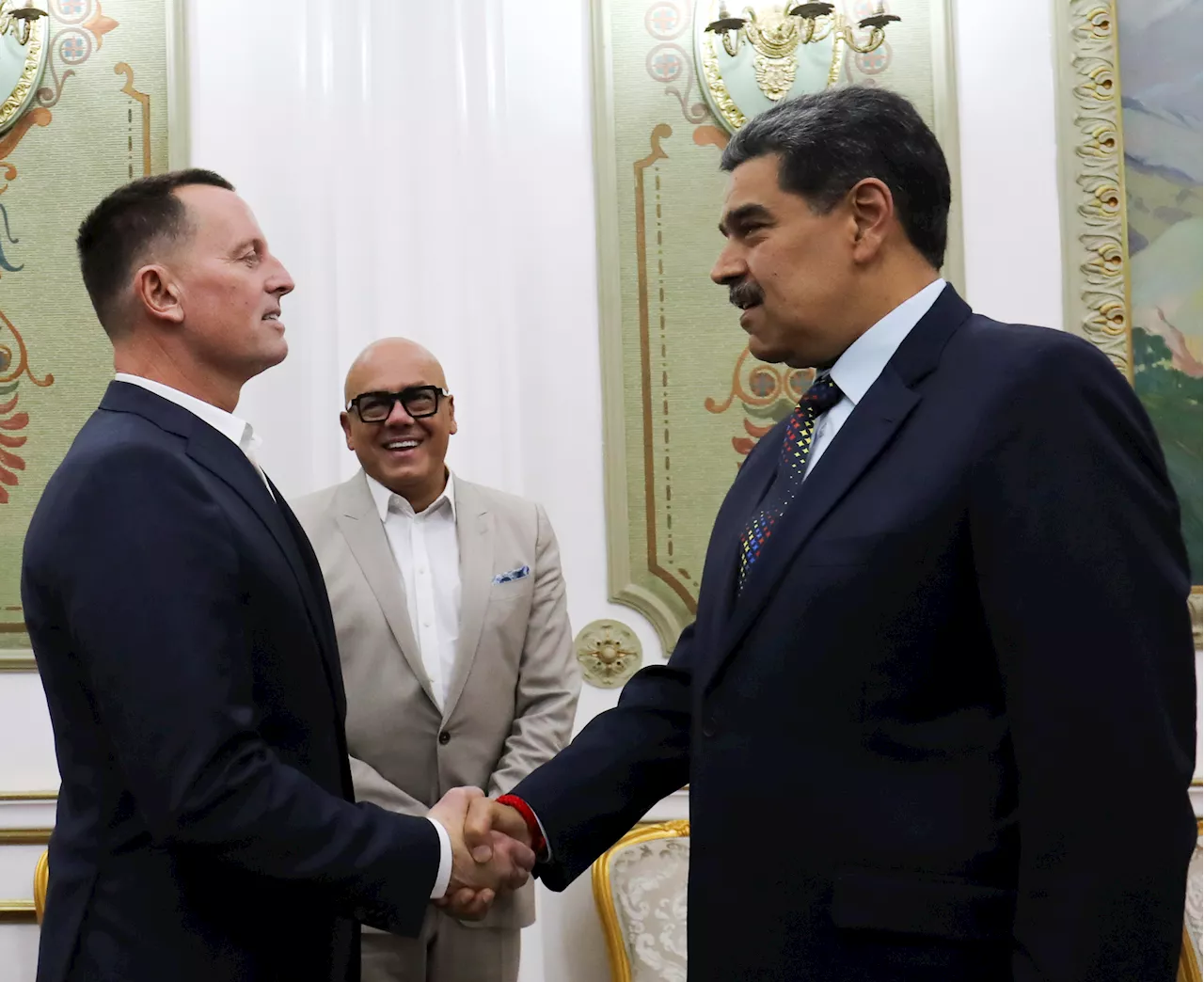 Trump Envoy Grenell Meets Maduro in Venezuela, Releases Six Detained Americans