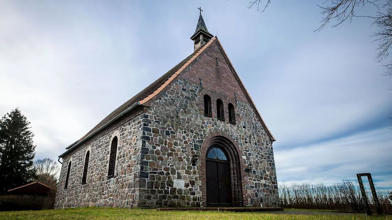 Mecklenburg-Vorpommern: Immer mehr Menschen im Nordosten treten aus Kirche aus