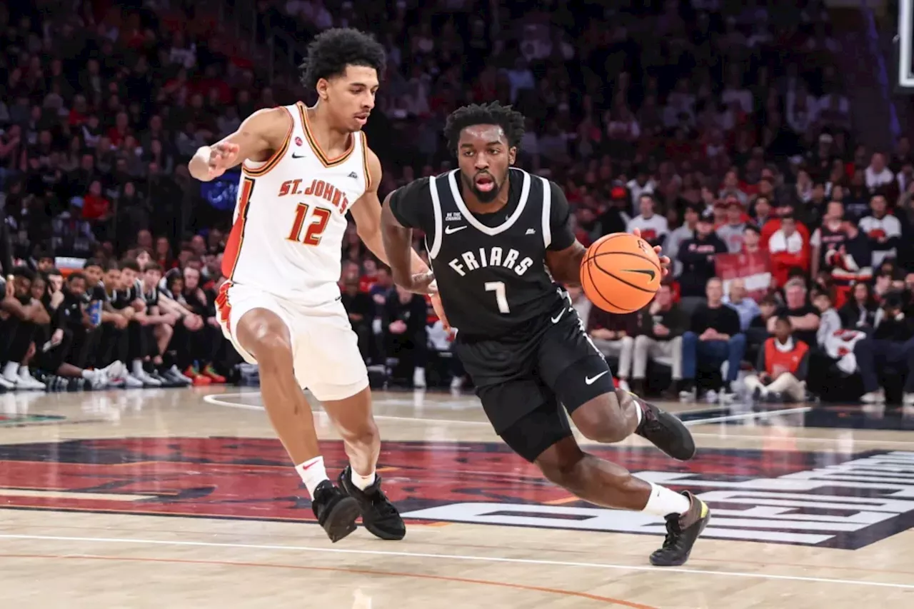 St. John's-Providence game delayed in early minutes after bizarre shot clock confusion