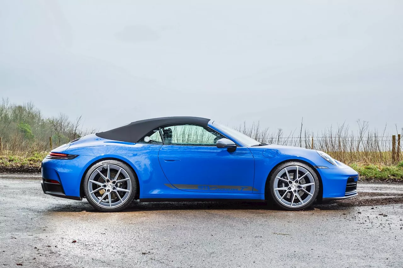 The 400hp Porsche 992 Carrera T Cabriolet: A Manual Revelation