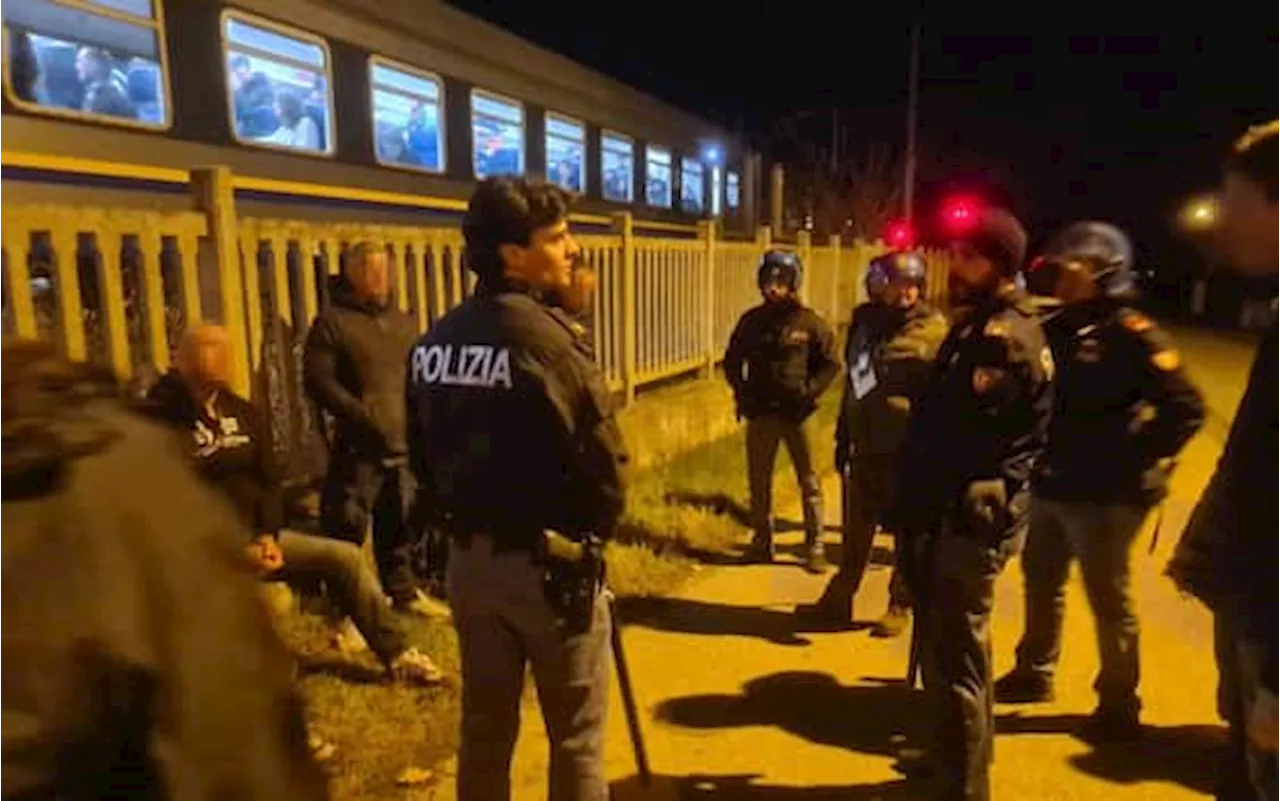 Ultras dell'Udinese e del Salisburgo assaltano treno dei tifosi del Venezia