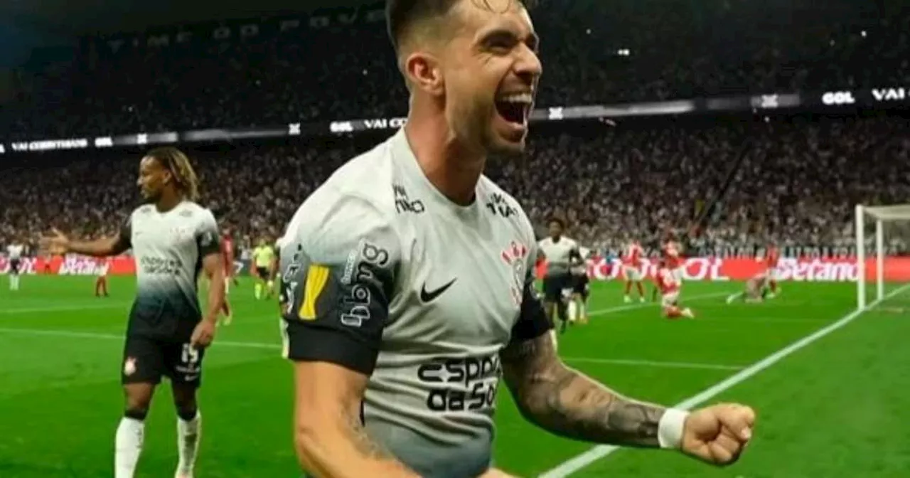 Corinthians toma susto no final, mas vence Noroeste e segue 100% dentro de casa