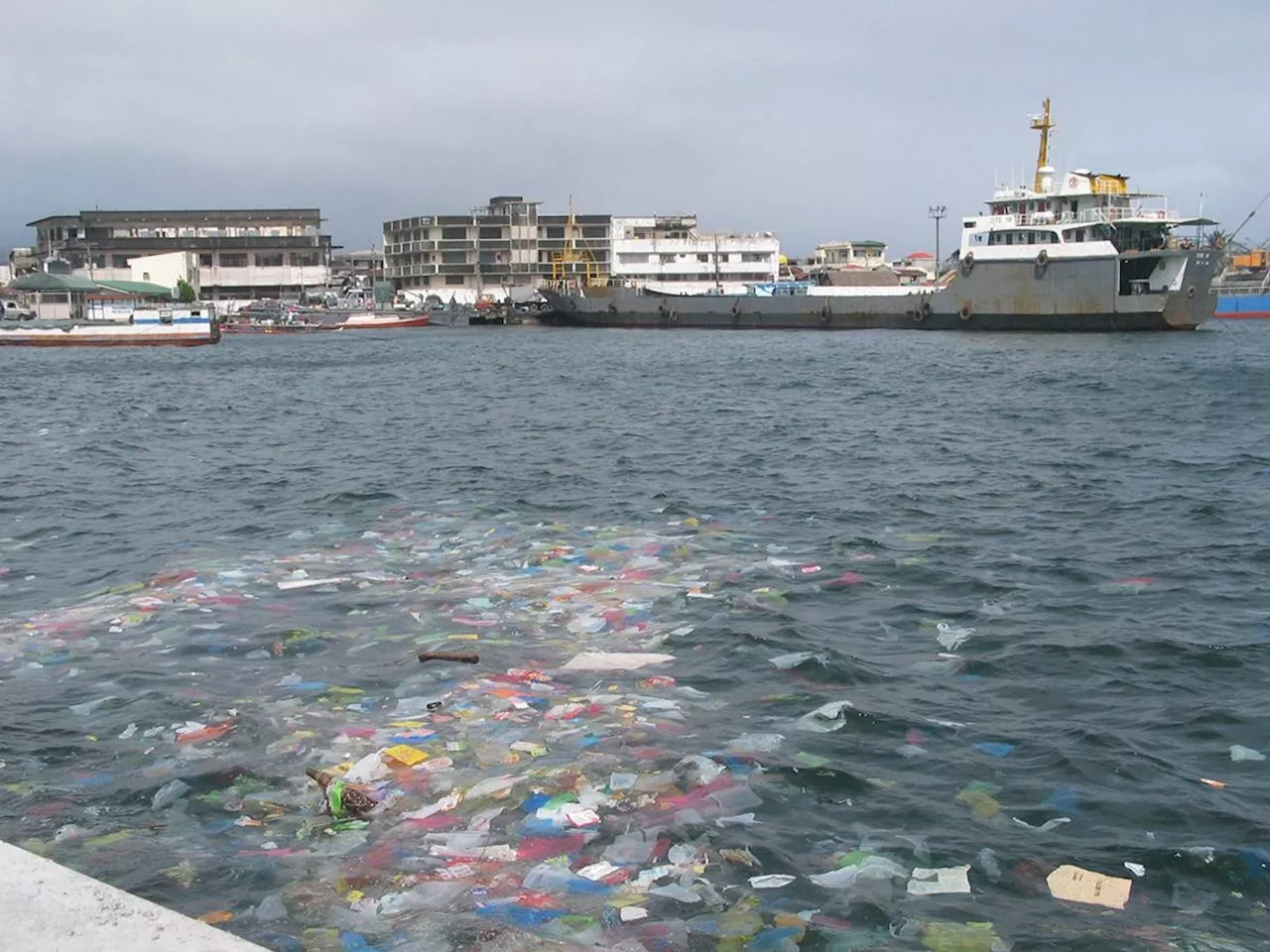 Philippines Takes on Plastic Waste with Two New Initiatives