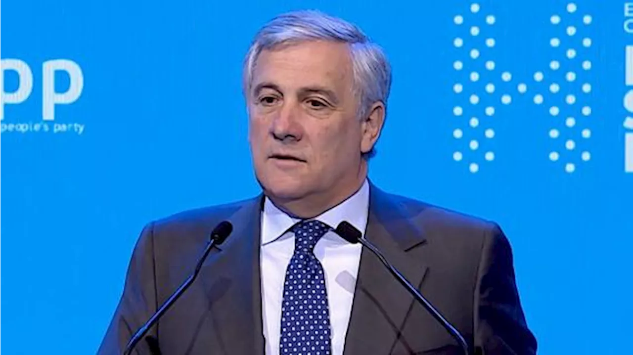 Pronuncia di Tajani sul Calcio: Fidarsi della Squadra e puntare alla Champions