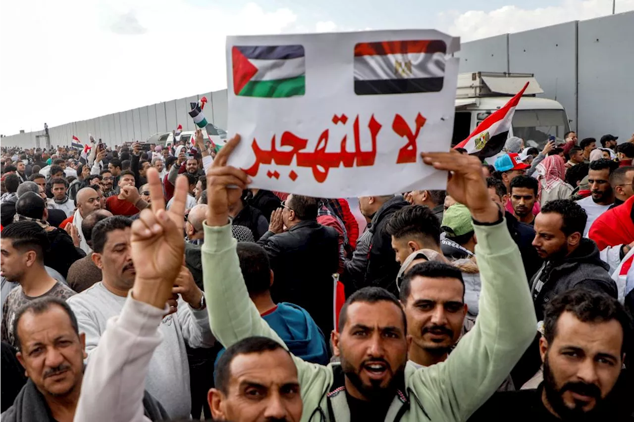 Thousands Protest in Egypt Against Trump's Gaza Refugee Proposal