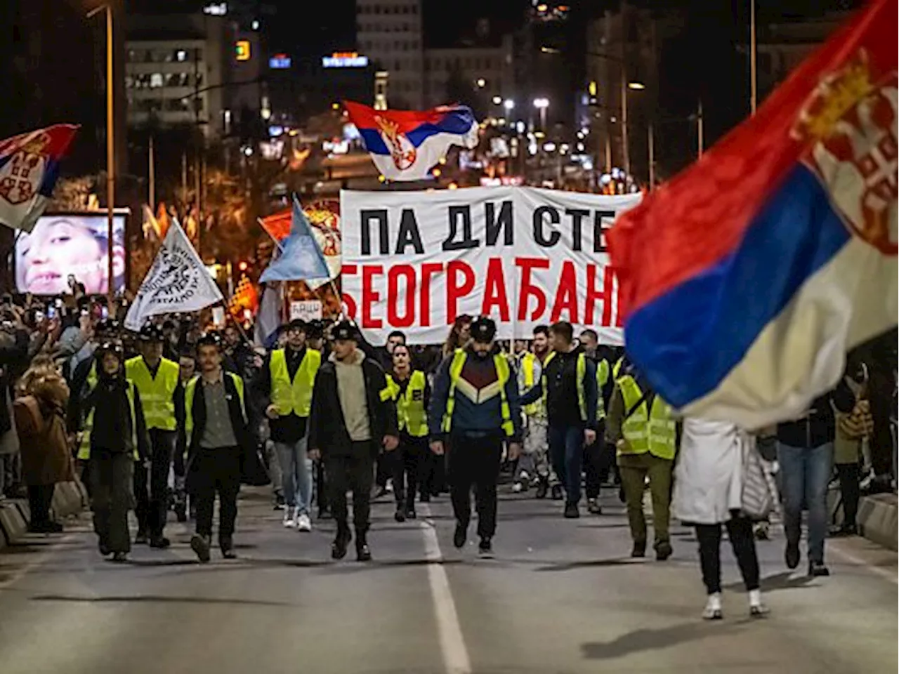 Tausende bei Protestblockaden in Novi Sad