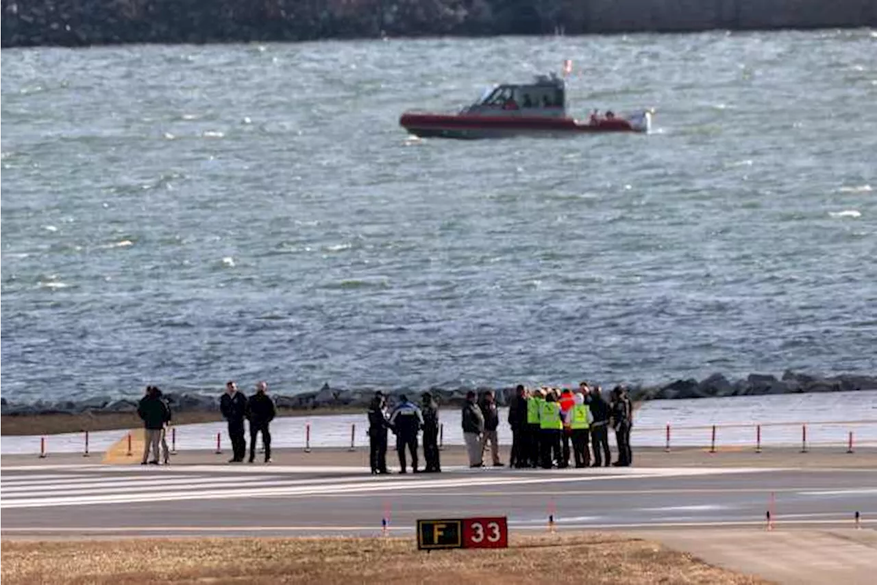 Deadly Mid-Air Collision: American Airlines Jet and Black Hawk Helicopter Crash in Potomac River