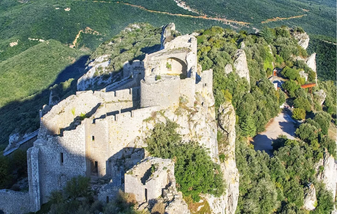 Les plages du Débarquement et les châteaux cathares en lice pour l'inscription au patrimoine mondial de l'Unesco