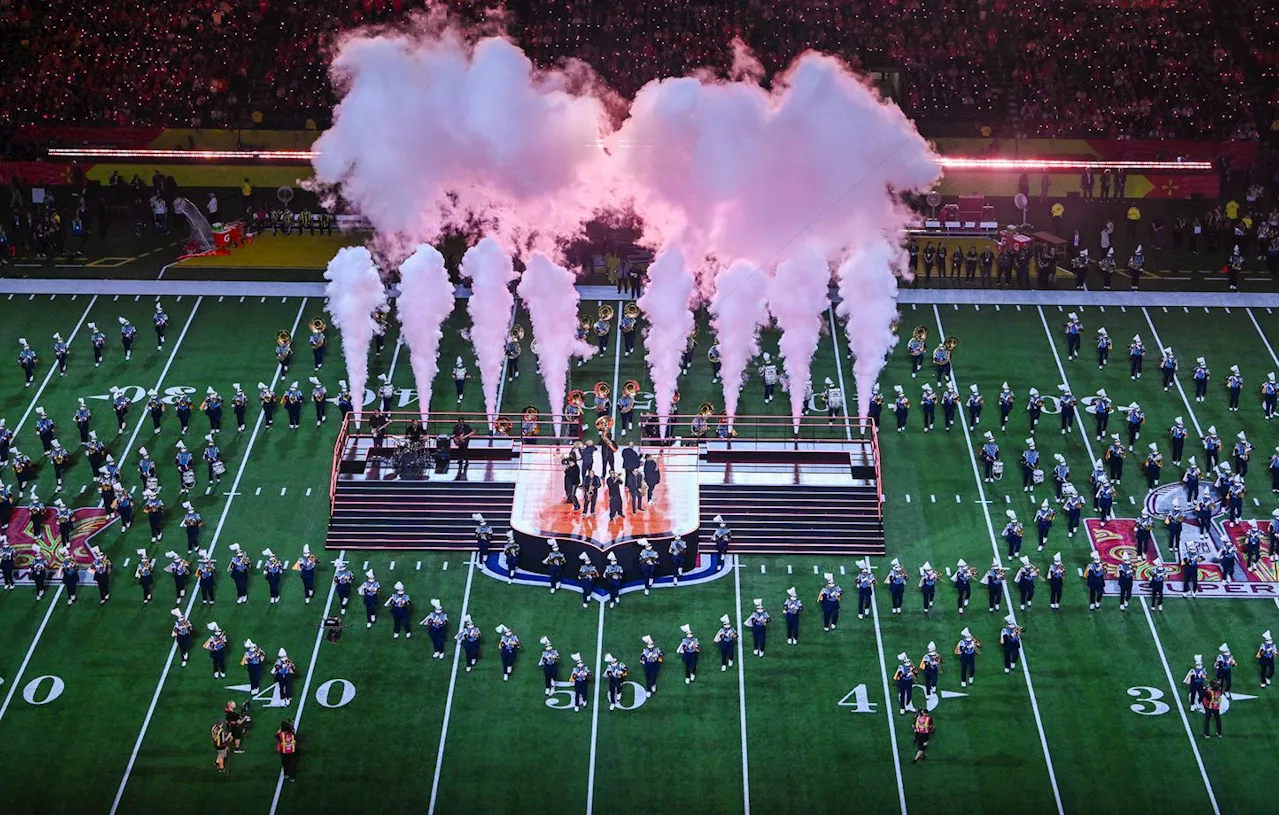 Macron Investit Massivement dans l'IA, les Eagles S'imposent au Super Bowl, Ferrand Favorit pour le Conseil Constitutionnel