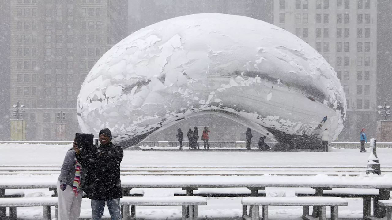 Chicago Braces for Major Snowstorm, Potential Heaviest of Winter