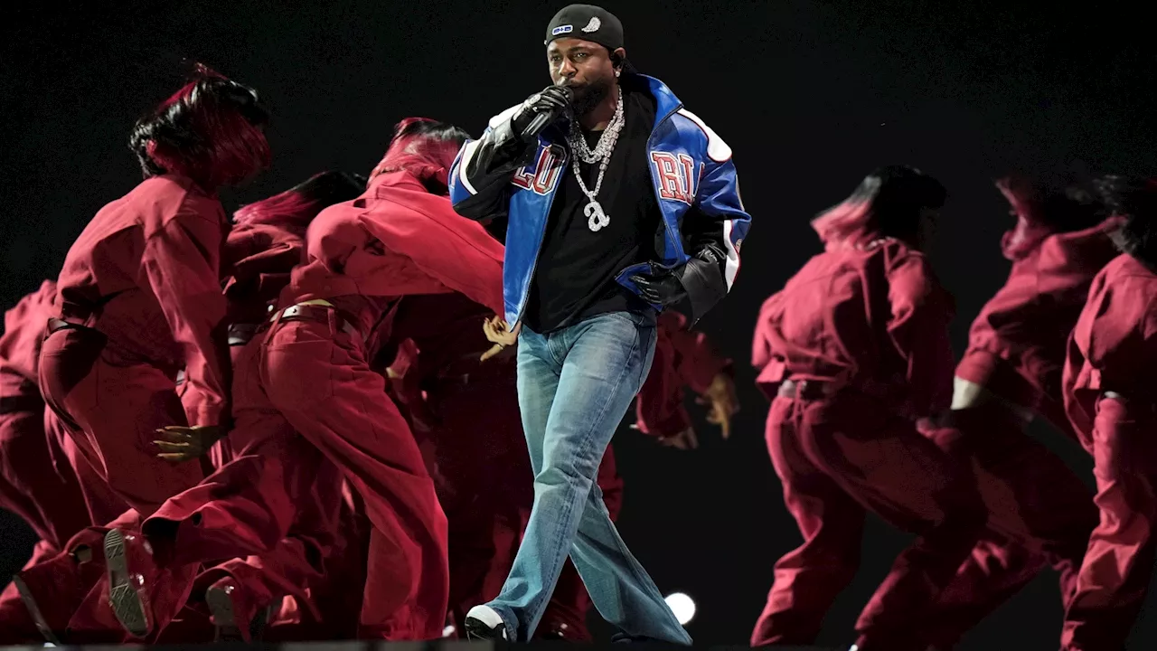 Kendrick Lamar Headlines Super Bowl Halftime Show with a Powerful and Controversial Performance