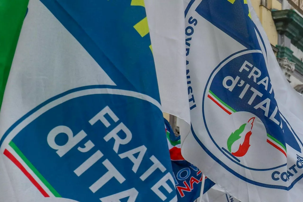  Fratelli d'Italia in crescita, Pd in calo: divario si allarga