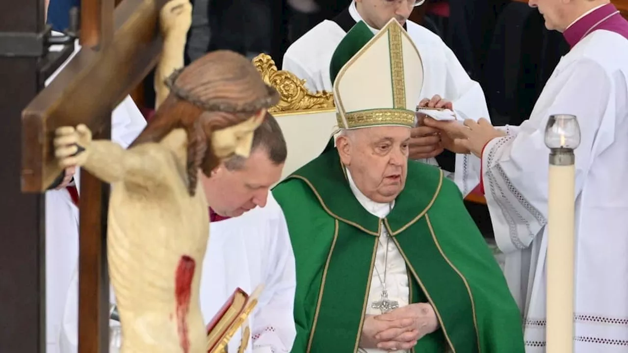 La santé du pape François inquiète