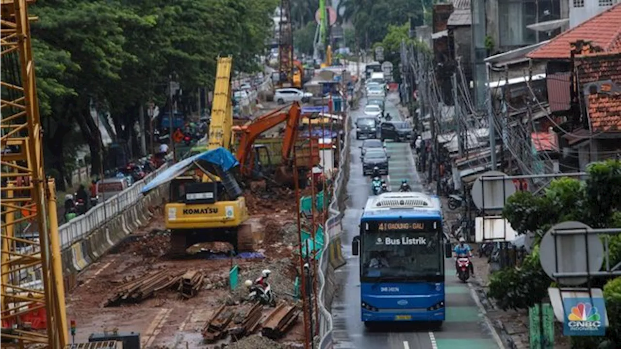 Jangan Lewat Jalan Ini! Ada Rekayasa Lalin Pembangunan Proyek LRT