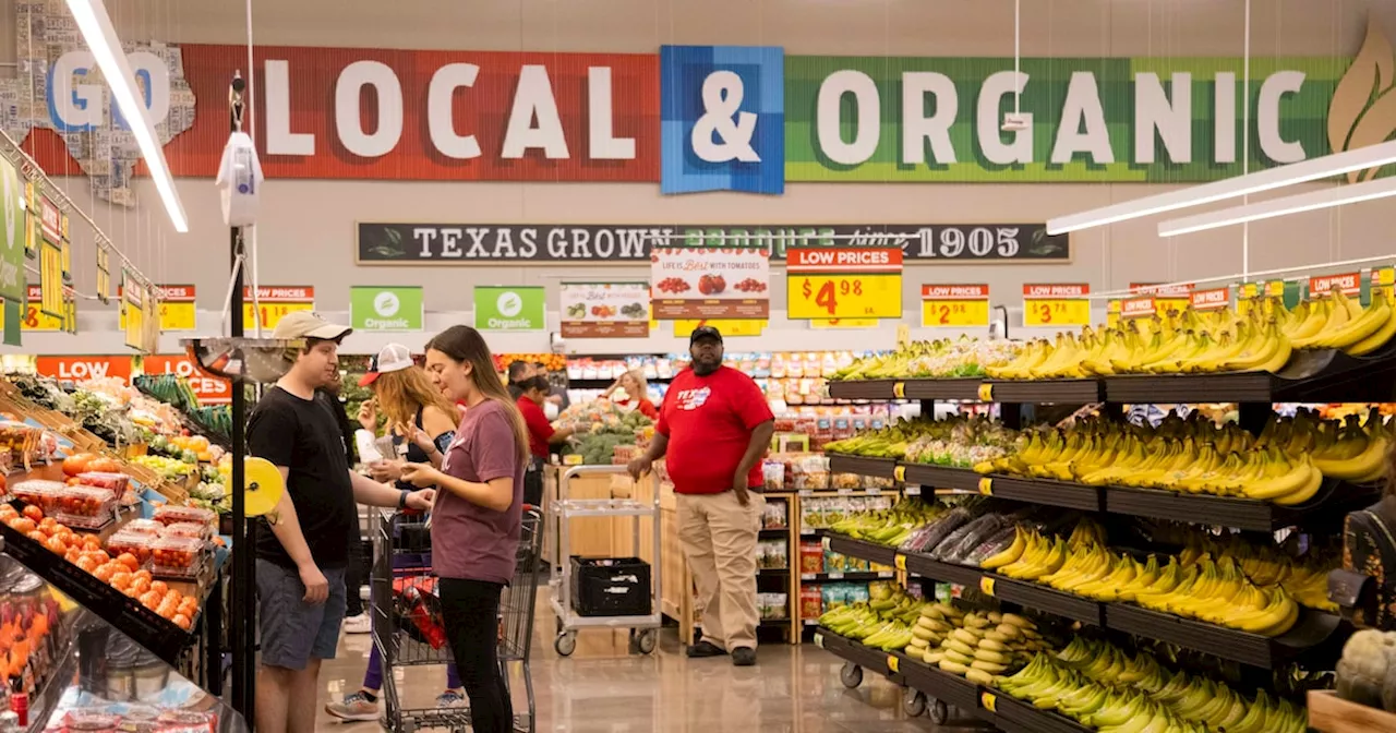 H-E-B Gives Away Year's Worth of Groceries to 120 Customers