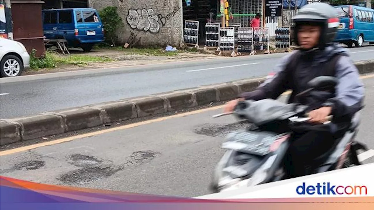 Lubang Jalan Parung-Ciputat, Bojongsari Depok: Berujung Kecelakaan Berulang