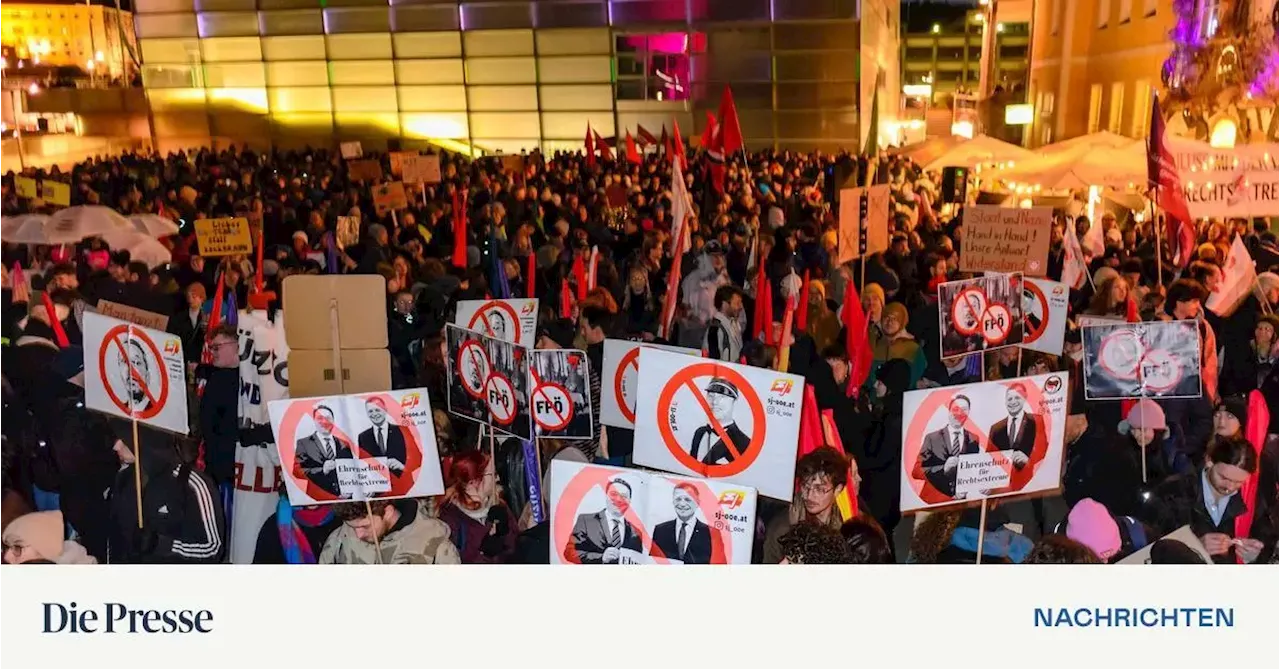 Schüler protestieren am 14. Februar gegen Blau-Türkis