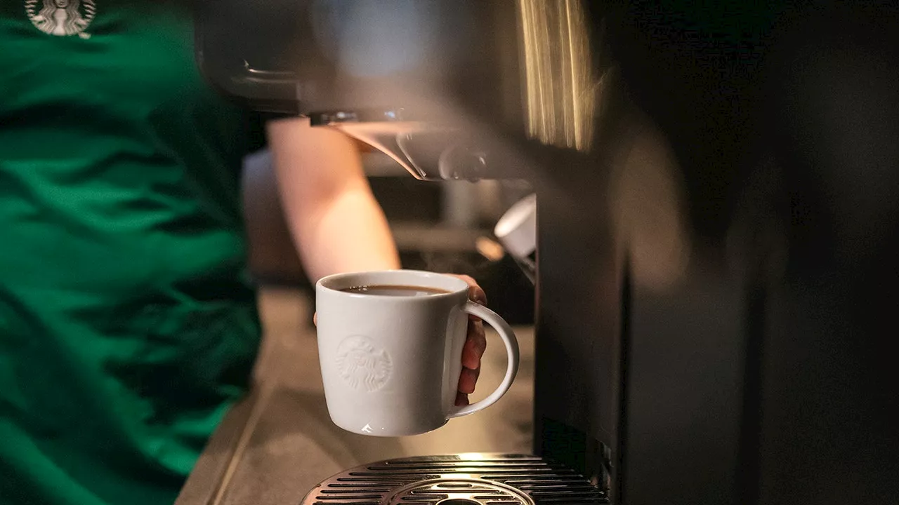 Starbucks Rewards Members Get Free Coffee on 'Long Monday' After Super Bowl