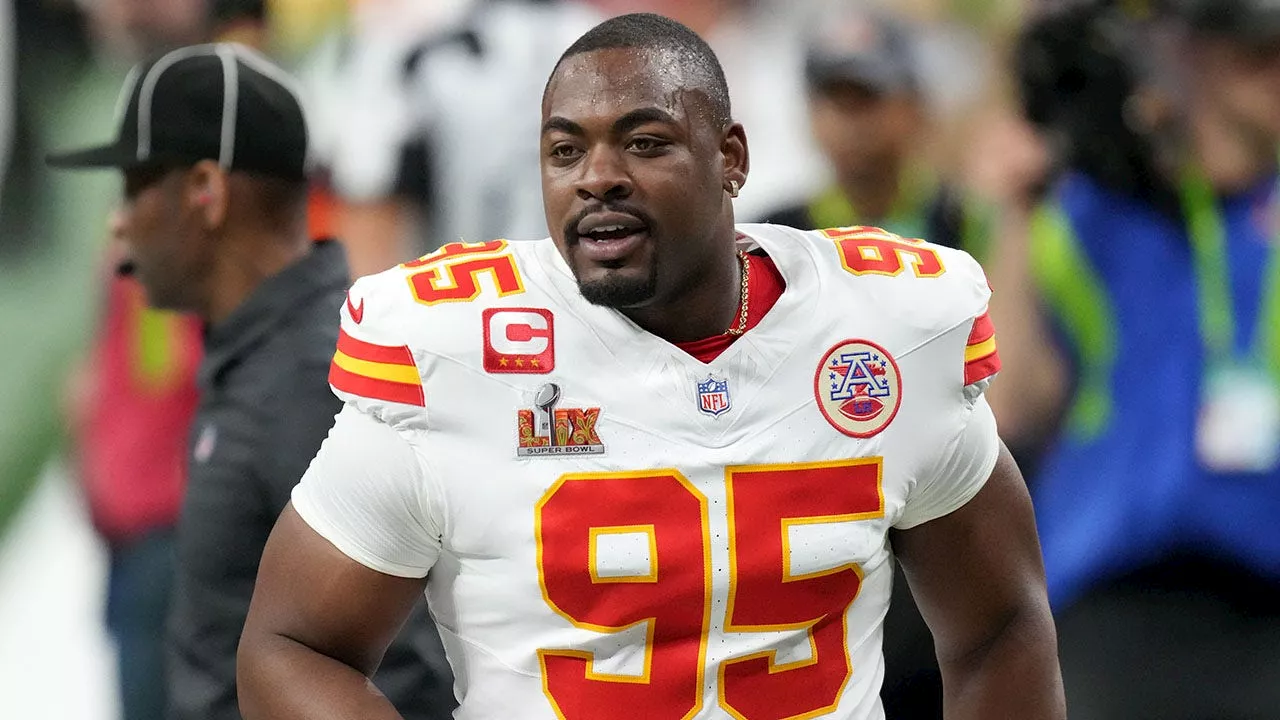 Chris Jones Tears Up During National Anthem as Chiefs Begin Quest for Three-Peat