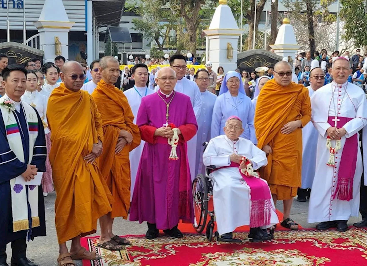 Bishop Philip Adisak Phorn-Ngam Ordained in Chanthaburi