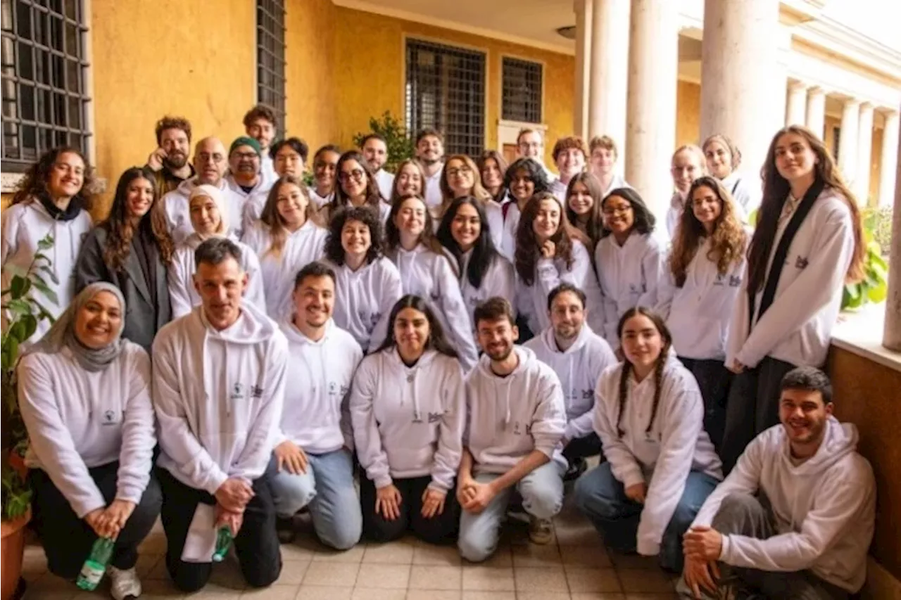 Young Christians, Muslims, Jews at the Vatican: ‘It’s possible to live together in peace’