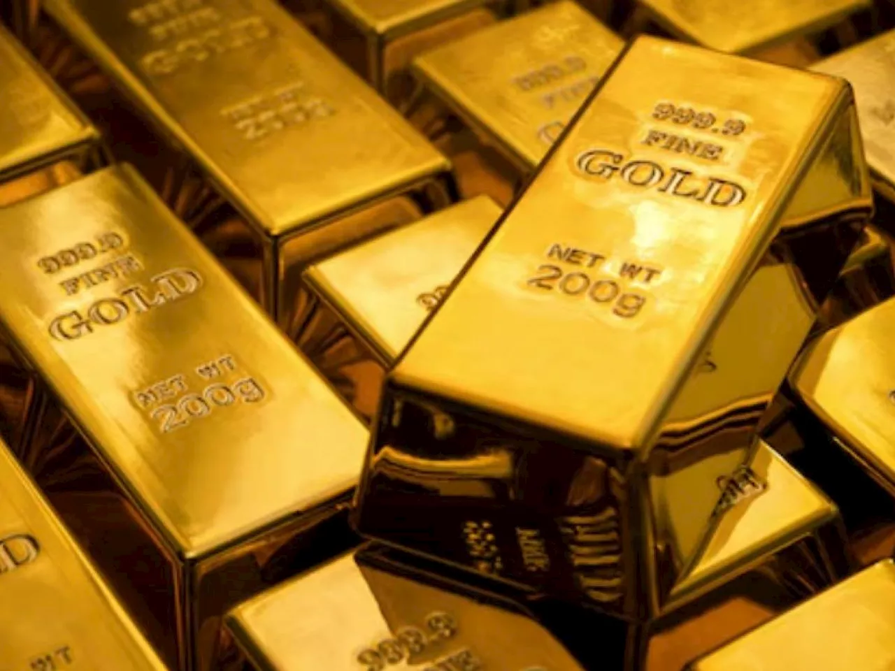 L'oro si fa rifugio: prezzi in aumento e incertezze economiche