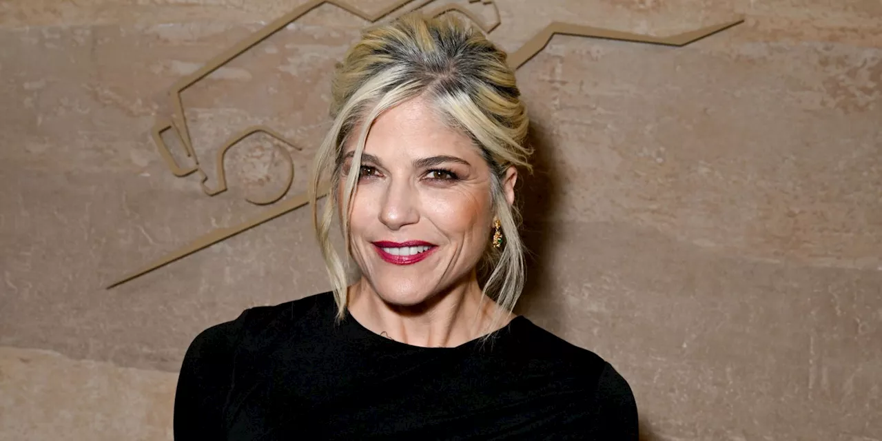 Selma Blair on Her “Dark” MS Battle, ‘White Lotus’ Obsession, and Wearing Her Son’s Clothes