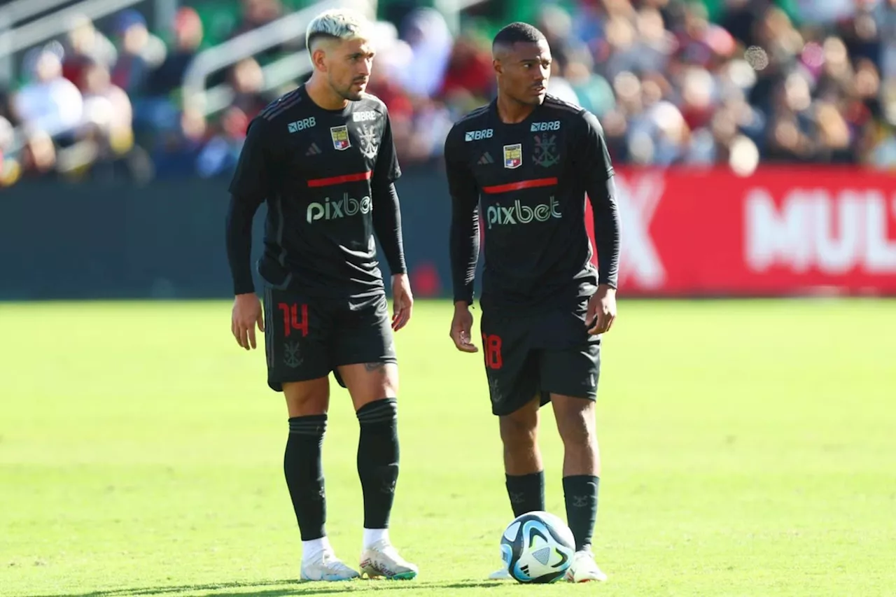 Flamengo se prepara para clássico contra o Botafogo com retorno de Arrascaeta e De La Cruz