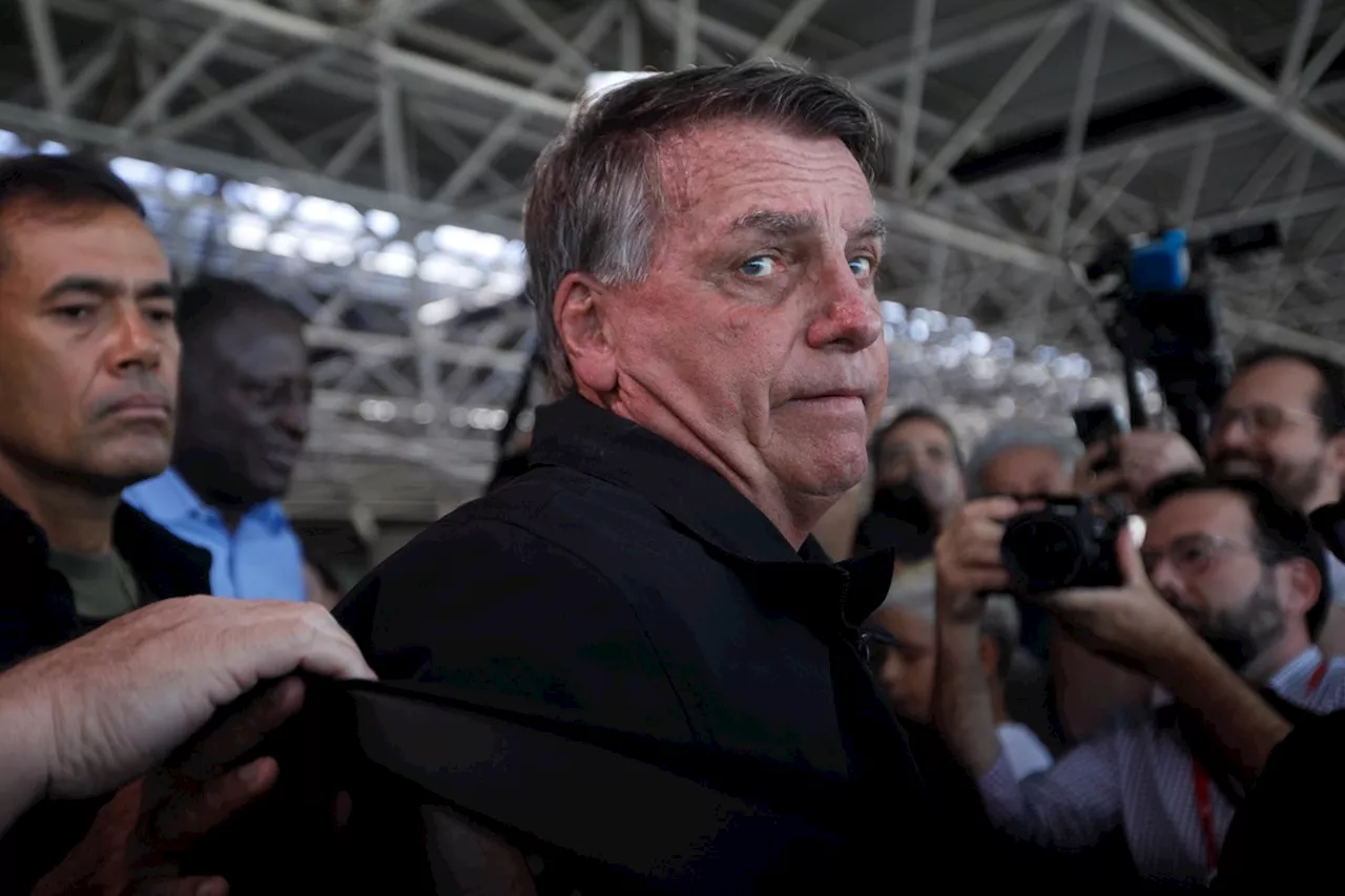 Post de Bolsonaro sobre Ficha Limpa é corrigido por nota da comunidade no X: 'Já barrou políticos de esquerda e direita'