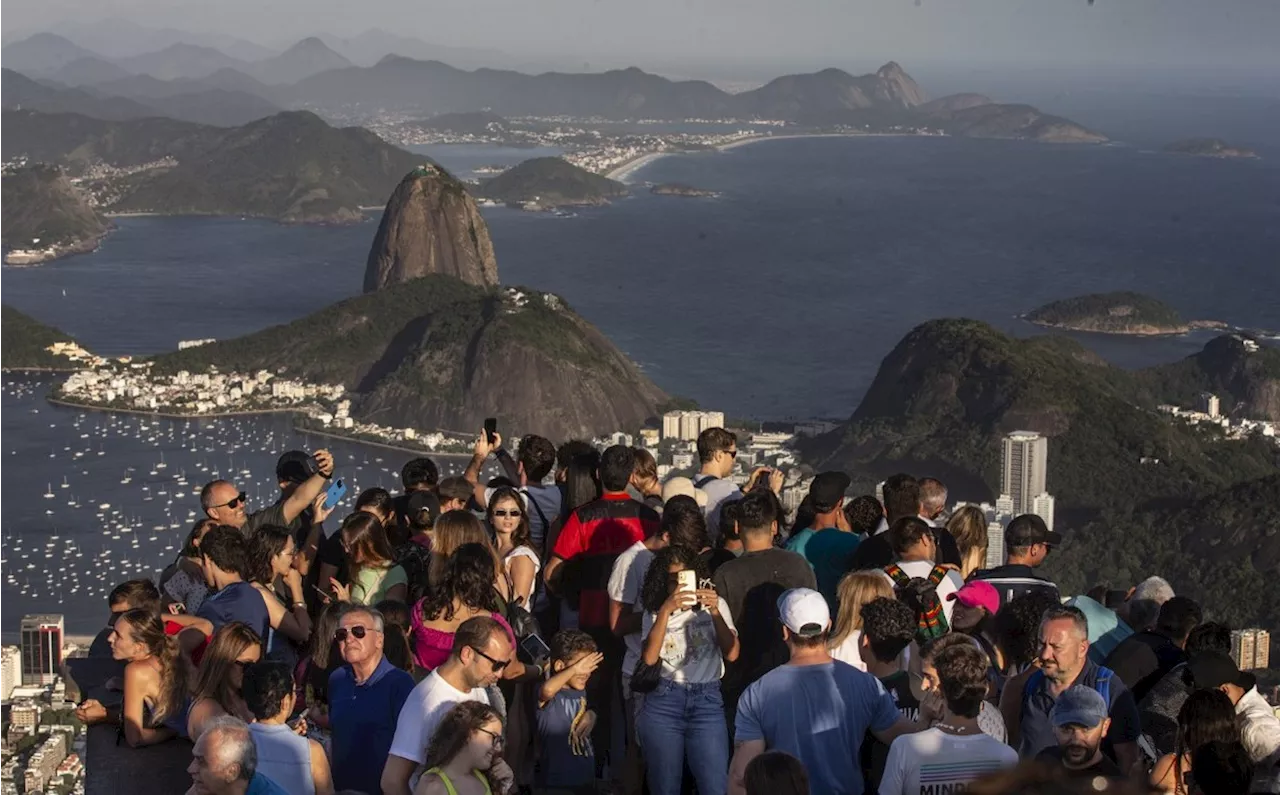 Rio de Janeiro deveria ser capital honorária do Brasil