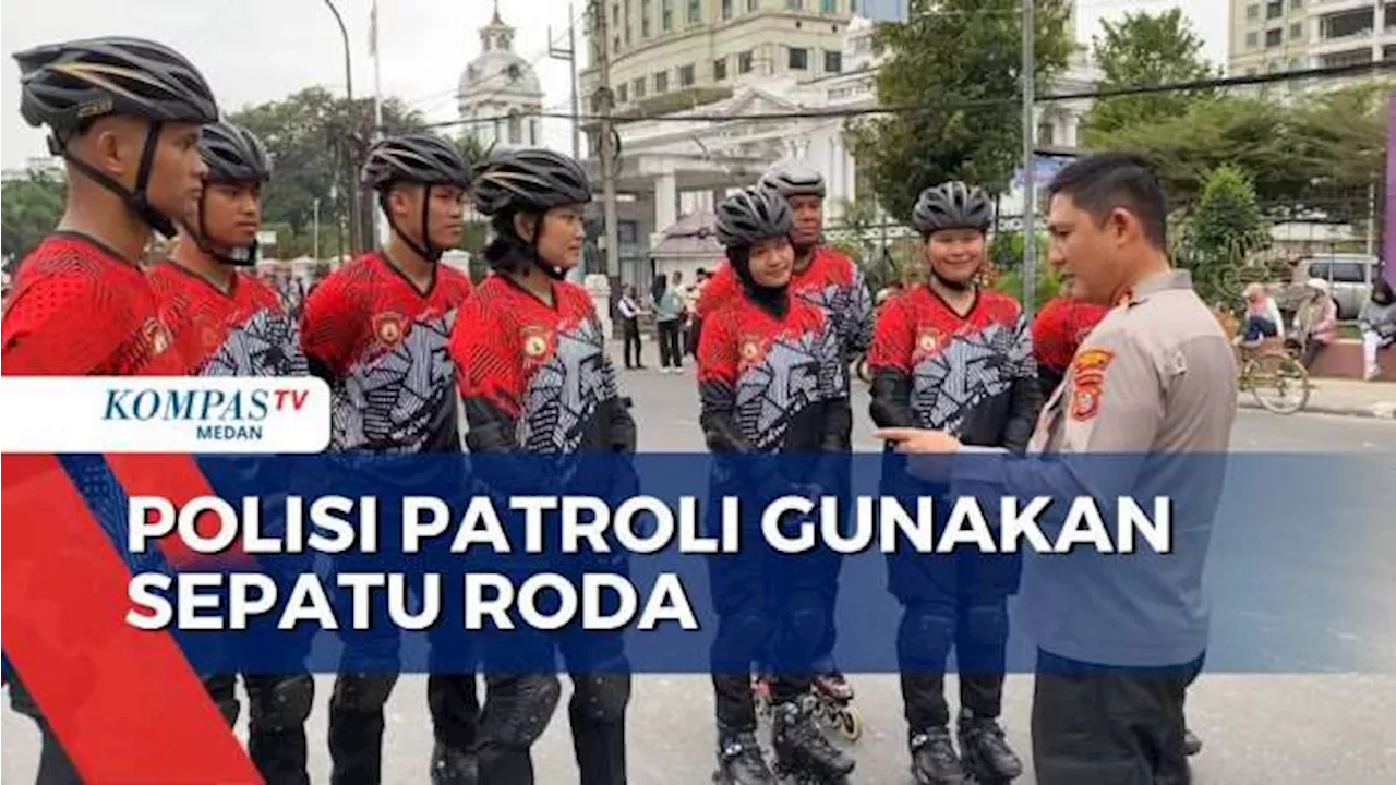 Personel Samapta Polrestabes Medan Berpatroli dengan Sepatu Roda di Car Free Day