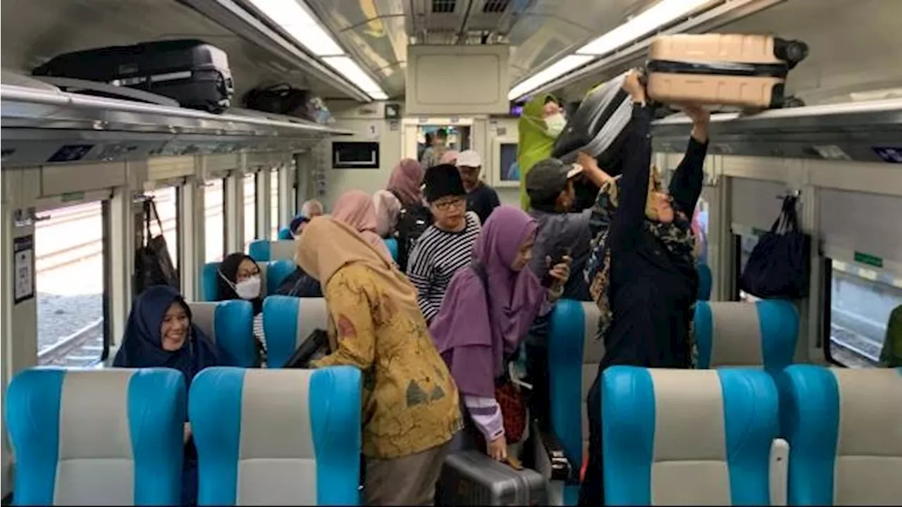 Tiket Kereta Api Lebaran 2025 Resmi Dibuka