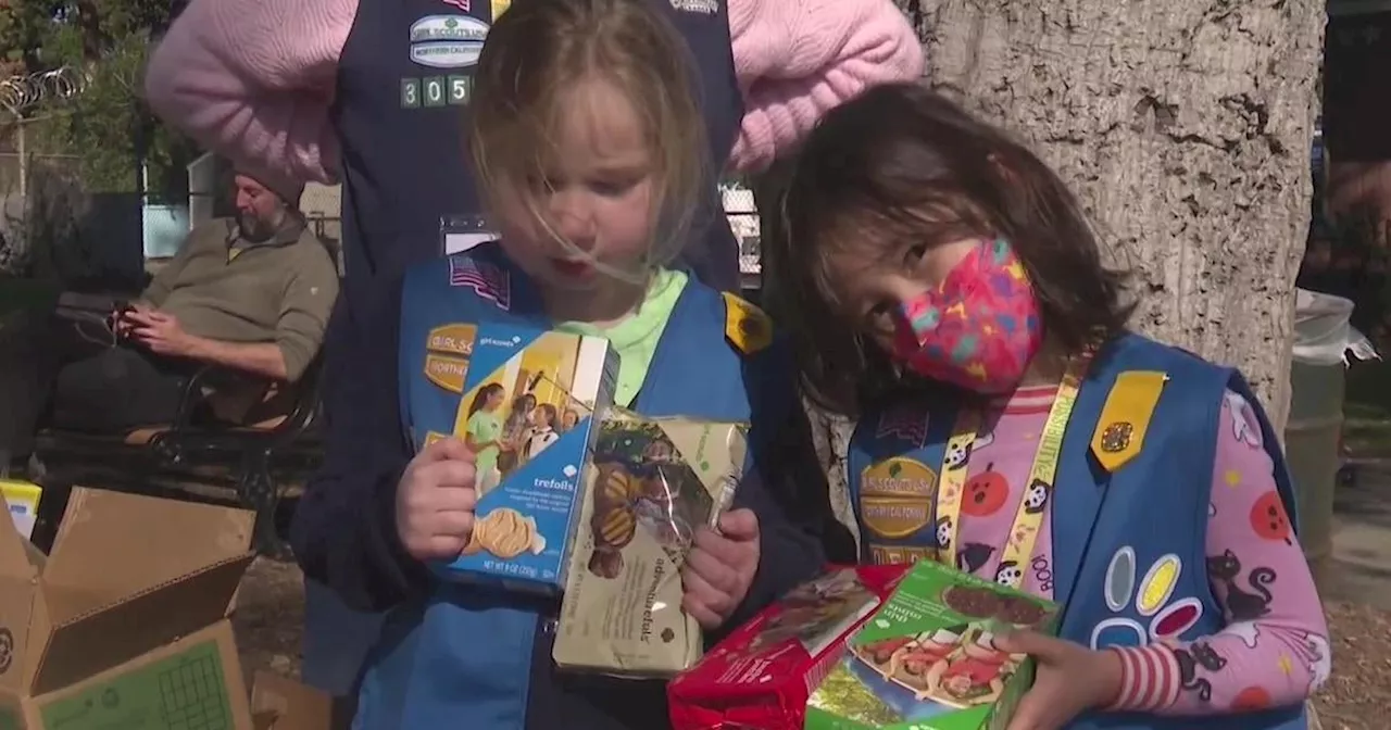 Thieves steal Girl Scout cookies from troop outside popular Alameda restaurant