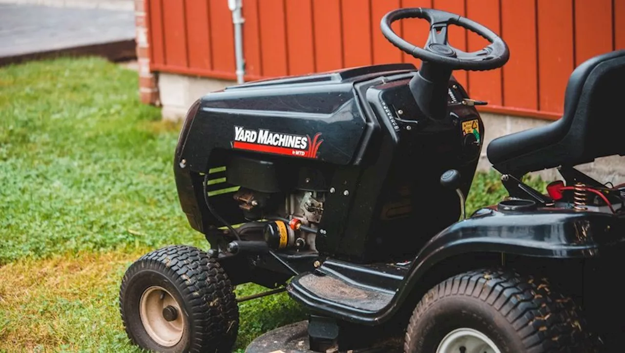 Cdiscount : Offre imbattable sur ce tracteur tondeuse !