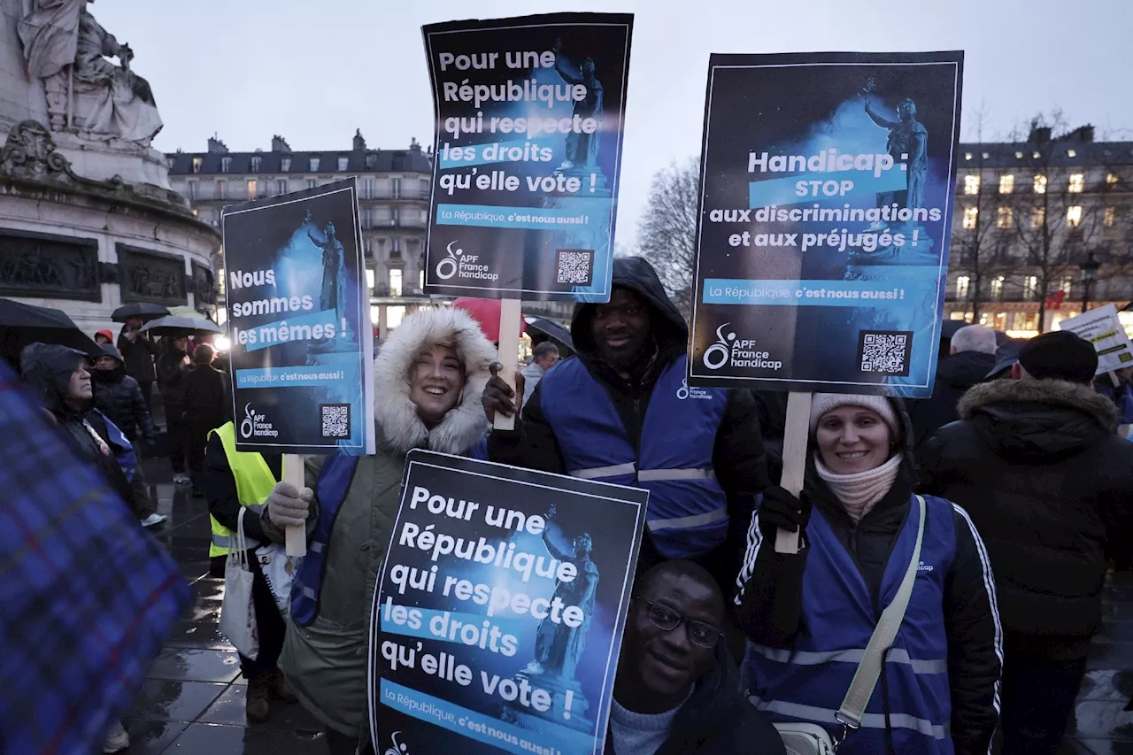 Manifestation pour les droits des handicapés : les droits bafoués et les vies entravées