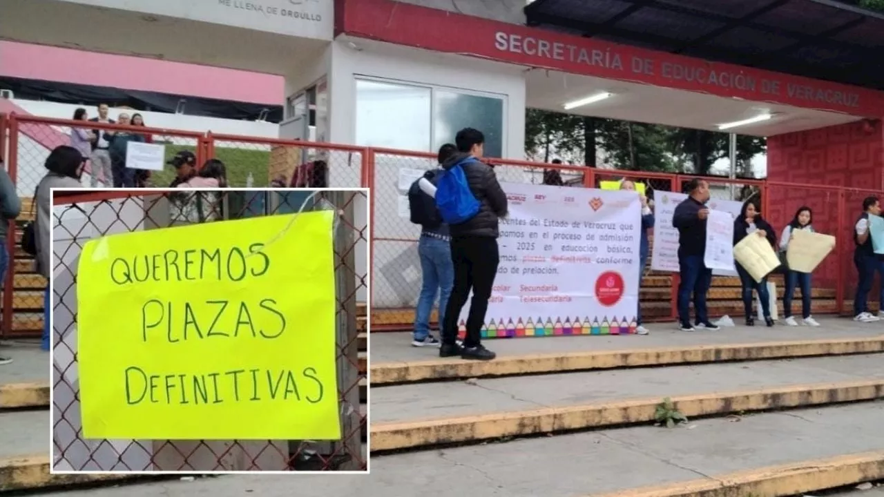 Maestros toman la SEV: exigen plazas definitivas y solución a falta de docentes en escuelas