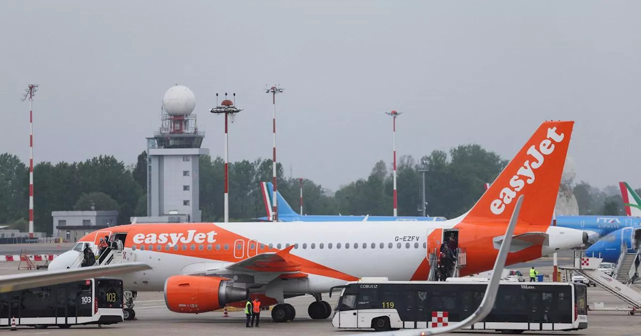 Un atterrissage «brutal» : panique sur un vol EasyJet après le malaise du pilote