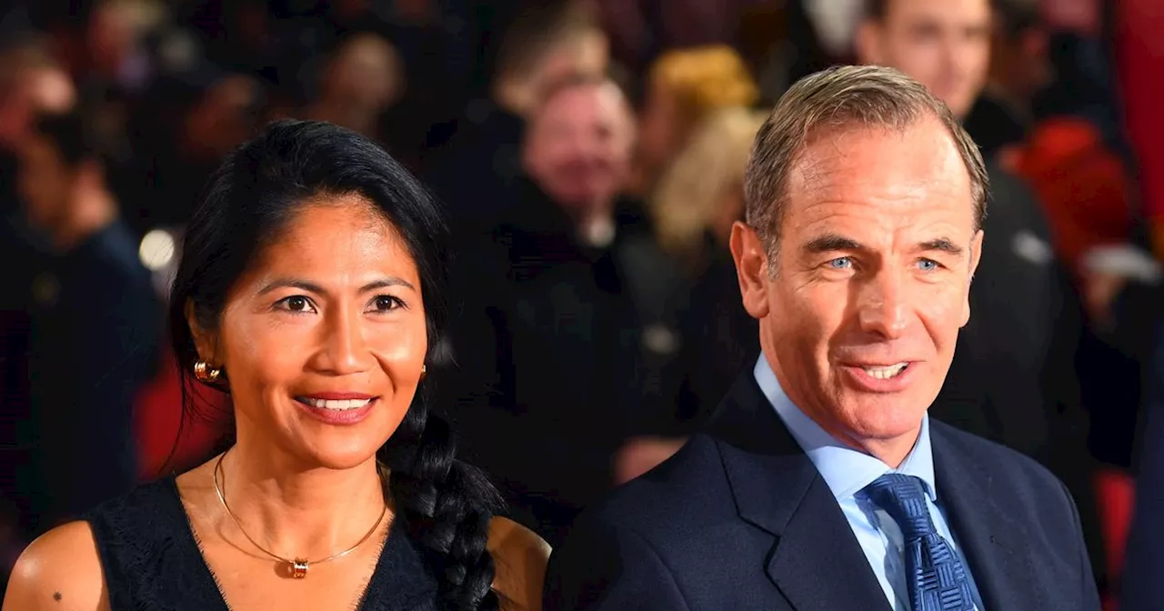 Robson Green Finds Happiness in the Philippines with Partner Zoila