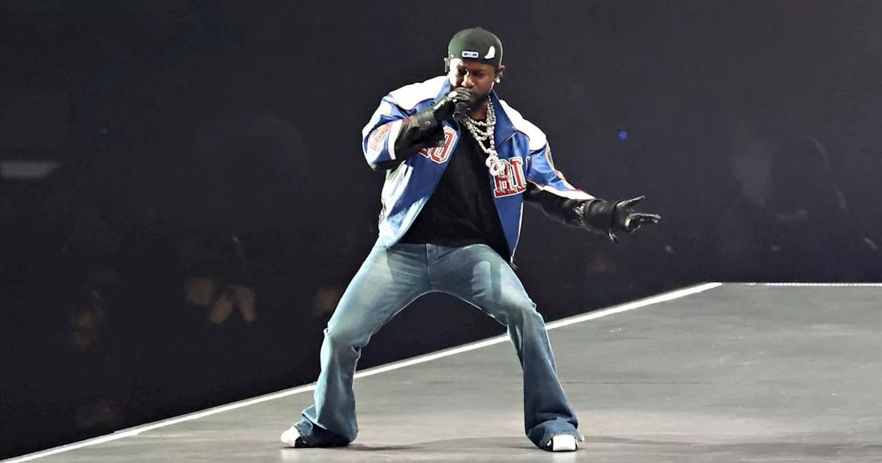 Pourquoi tout le monde parle du jean de Kendrick Lamar au Super Bowl ?