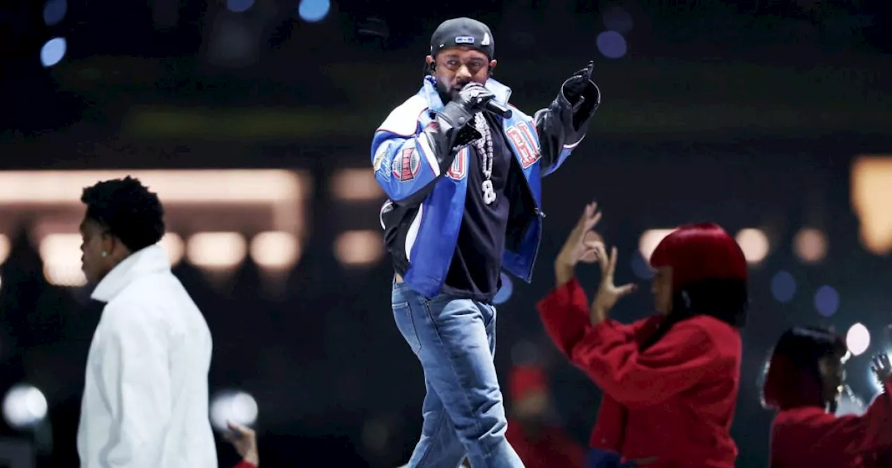 Kendrick Lamar censors explicit Drake lyrics during Super Bowl halftime show