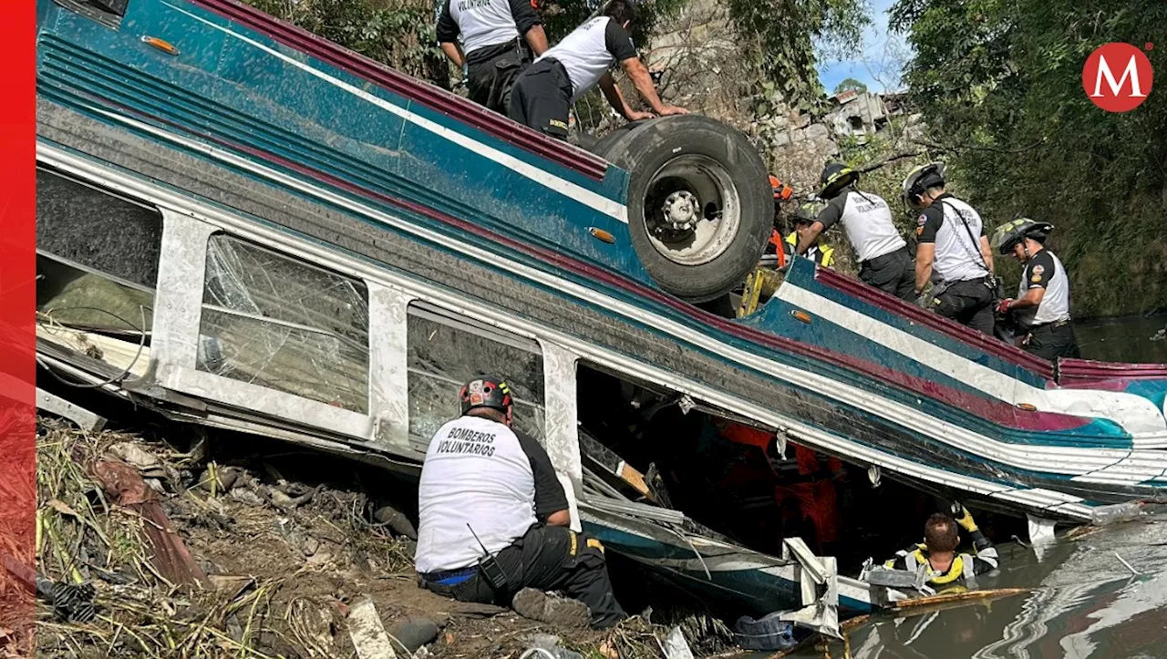 Mueren más de 51 personas en accidente de autobús al norte de Guatemala