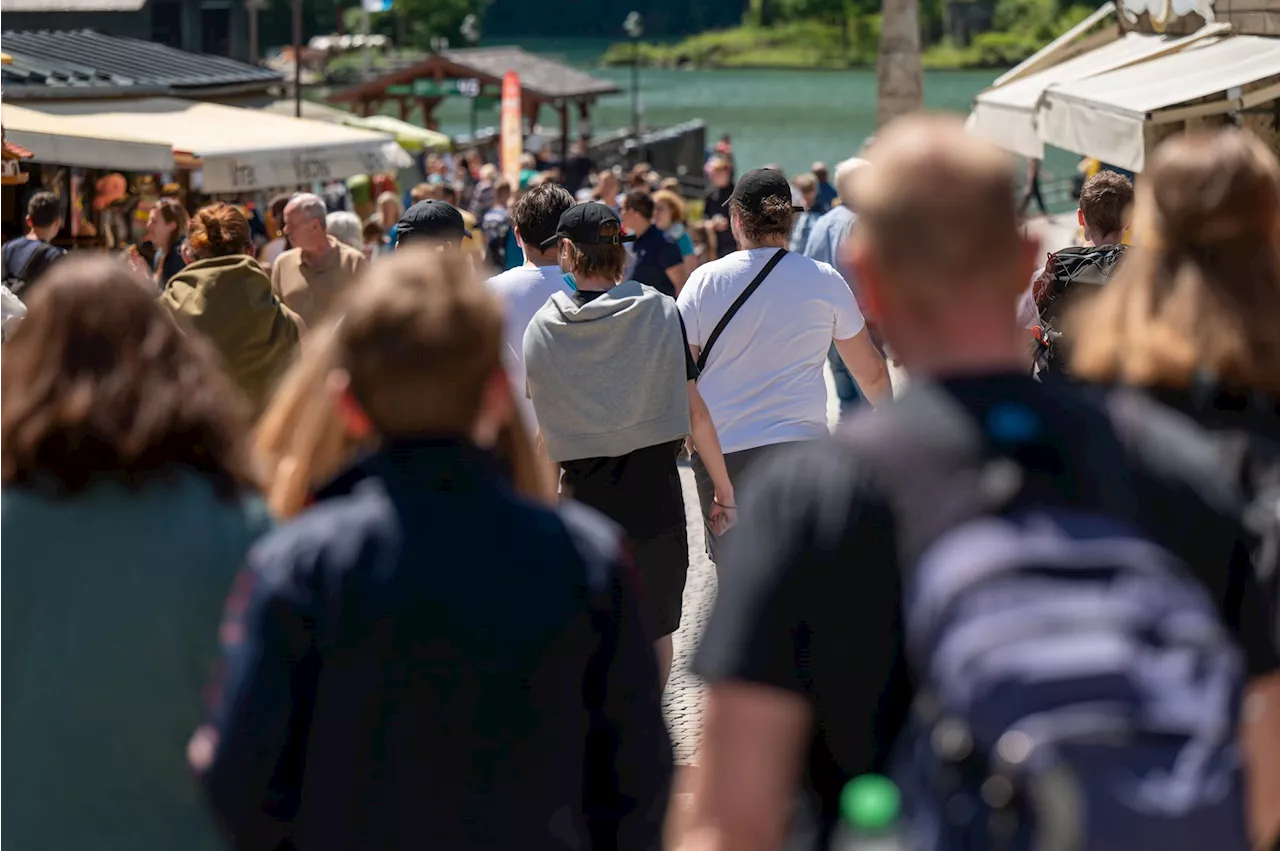 Bayerischer Tourismus erreicht Rekordzahlen trotz schwieriger Lage