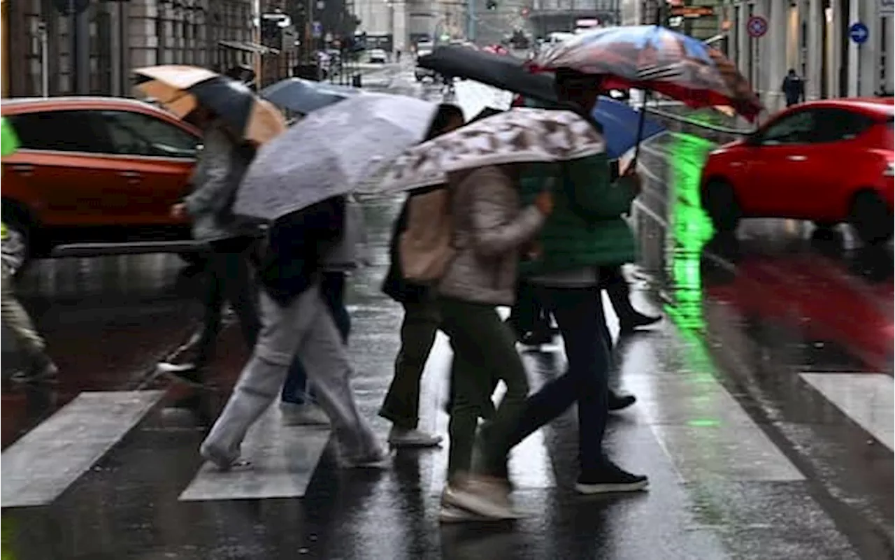 Meteo, piogge al Nord, tempo asciutto al Sud. Poi torna il freddo