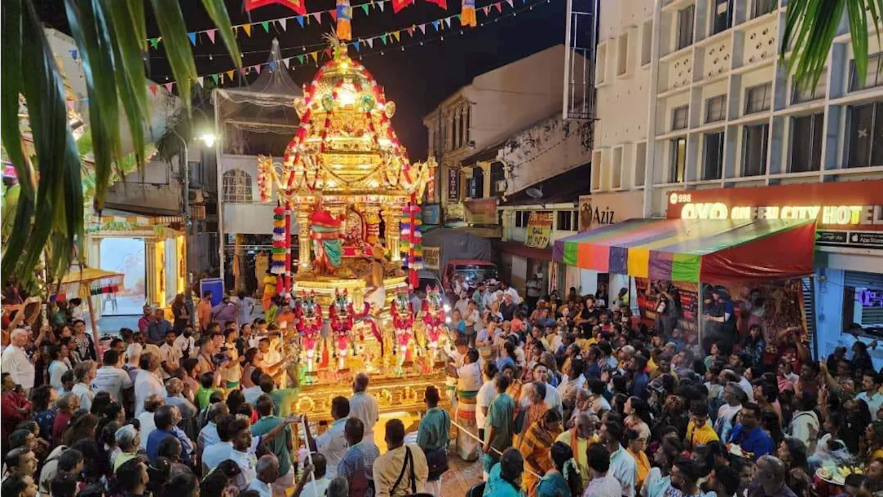 Penang's Thaipusam Festival Kicks Off with Golden Chariot Procession