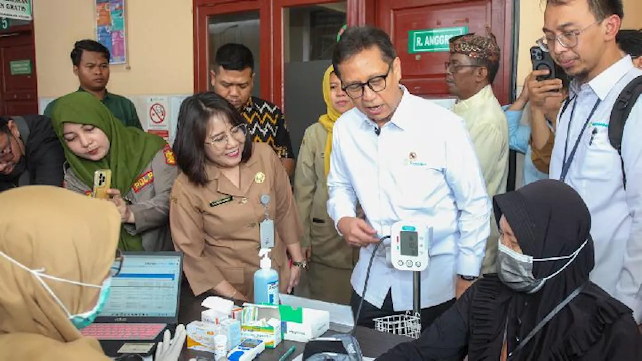 Menteri dan Menko Tinjau Program Pemeriksaan Kesehatan Gratis